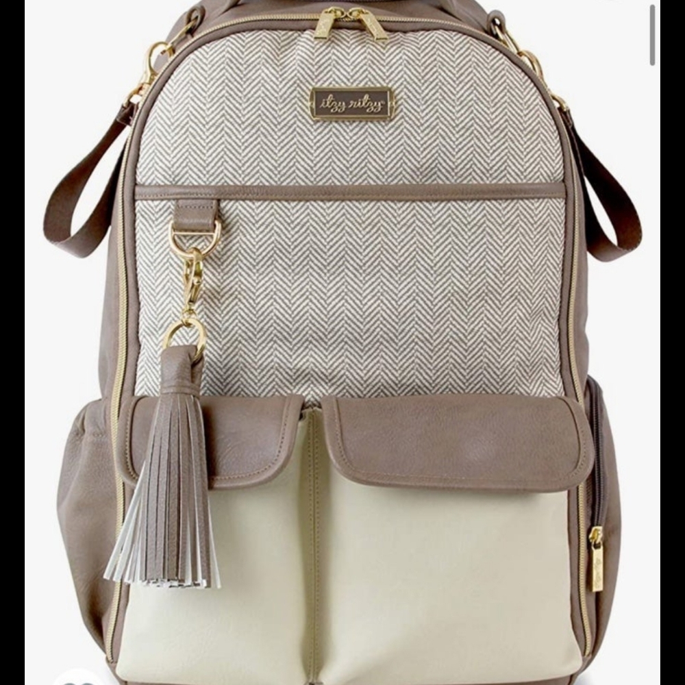 Itzy Ritzy Boss Backpack Diaper Bag in “Vanilla Latte”